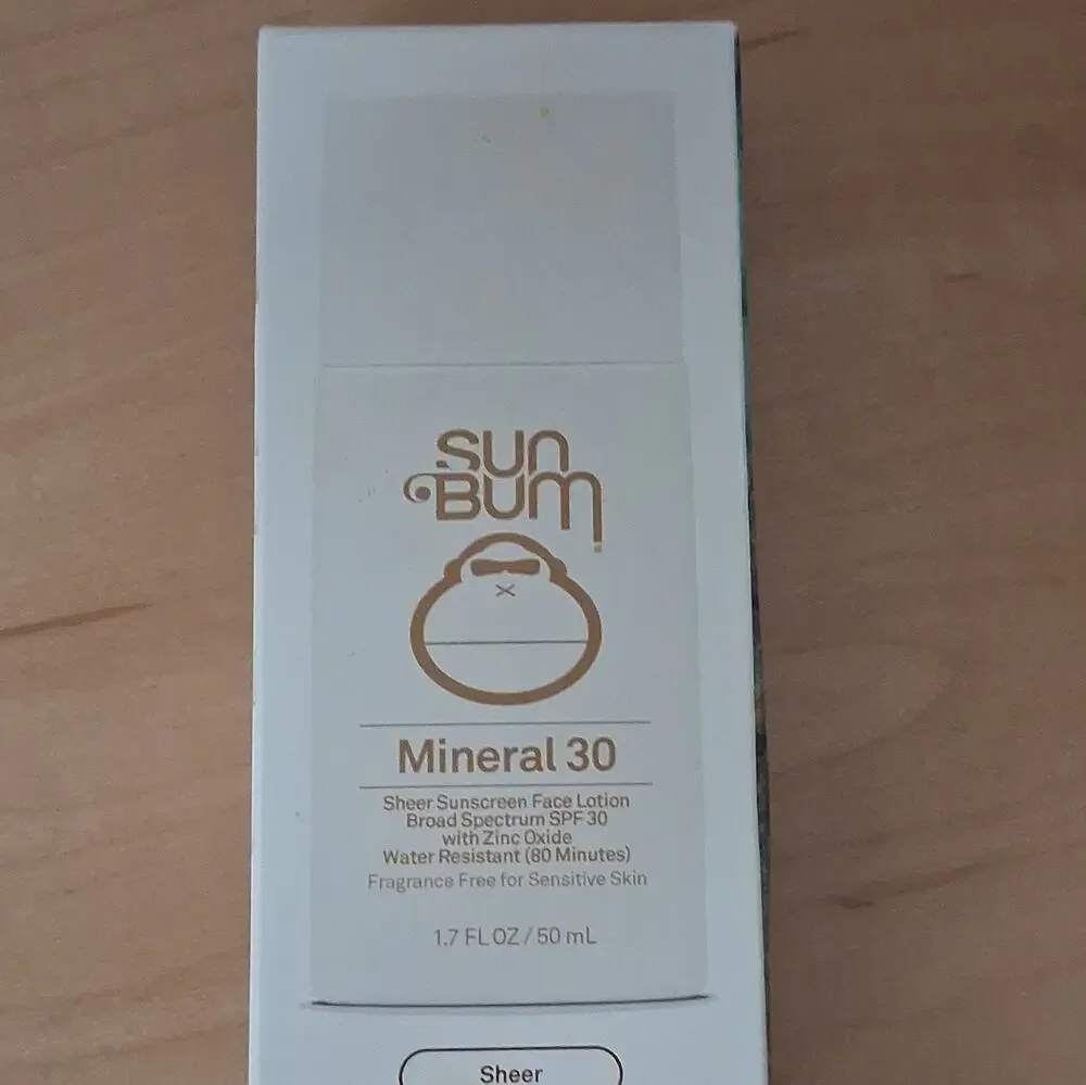 Sun Bum Mineral SPF 30 Face Sunscreen Lotion Zinc Oxide Fragrance Free 1.7oz